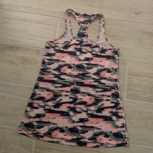 NWOT!! Lululemon Cool Racerback Tank - Picture 4 of 8